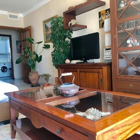Gatu Premium Villa Isabel Terraza,Parking,1ºlinea Playa,Wifi,Vista Al Mar , Preferente Mayores De 25 Anos Y Familias Cadix Extérieur photo