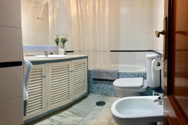 Gatu Premium Villa Isabel Terraza,Parking,1ºlinea Playa,Wifi,Vista Al Mar , Preferente Mayores De 25 Anos Y Familias Cadix Extérieur photo